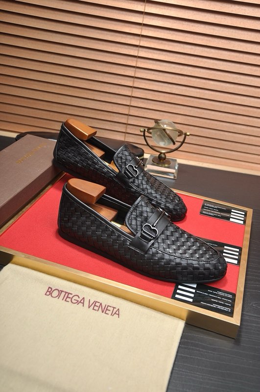 Bottega Veneta Men Shoes-72